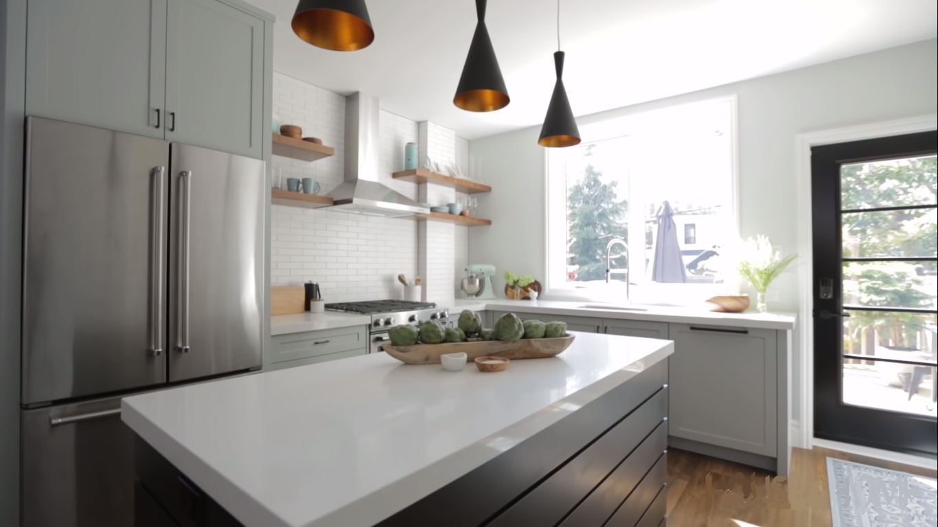 Read more about the article Contemporary Kitchen Turns Tasteful and Timeless